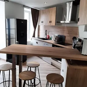 Maison De Hébergement de vacances Vic-le-Comte